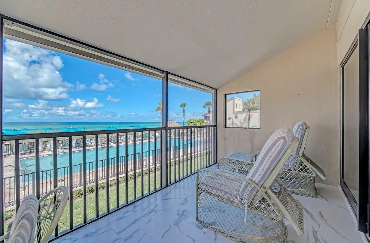 Casa Del Mar Longboat Key Aparthotel