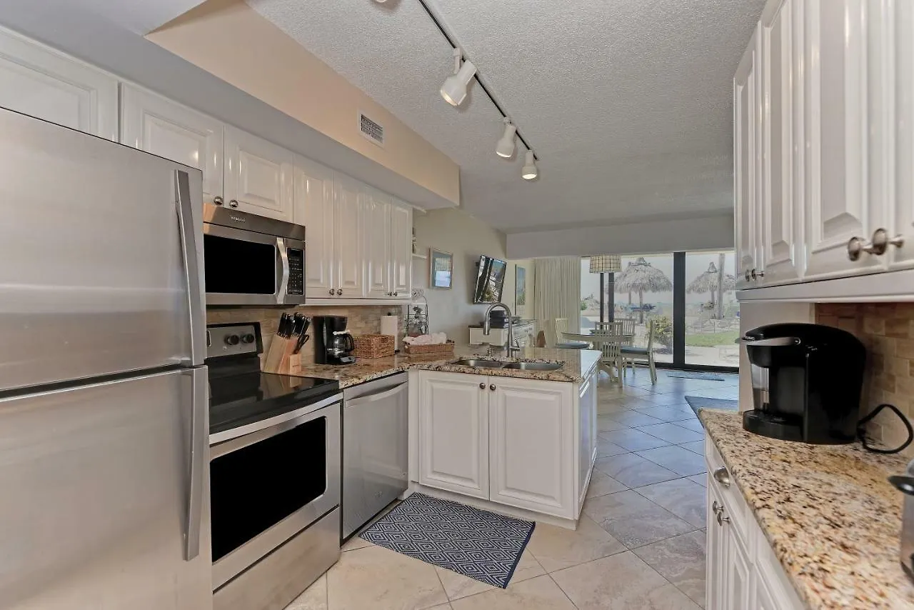 Casa Del Mar Longboat Key Aparthotel