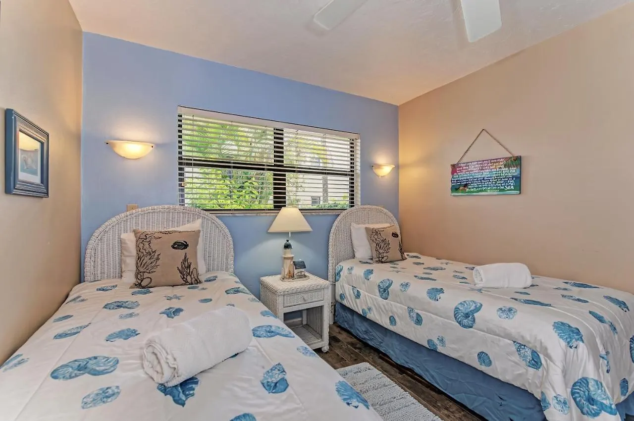 Casa Del Mar Longboat Key Aparthotel